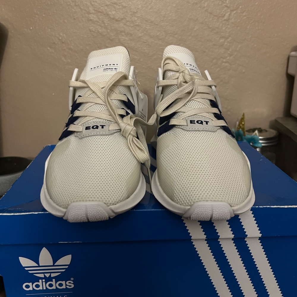 Brand new adidas! - Picture 4 of 6
